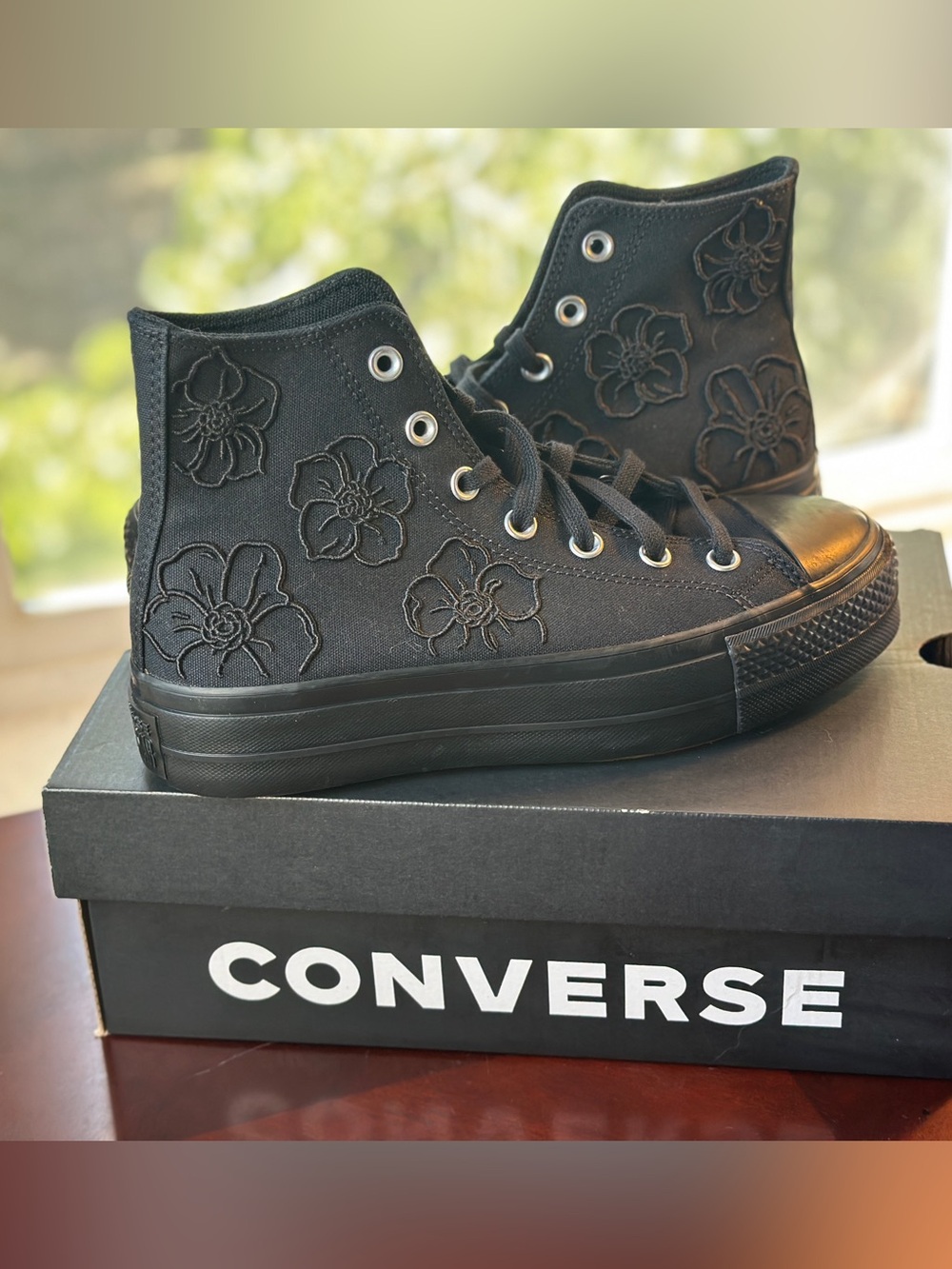 Converse Black Women's High-Top Sneakers with Floral Embroidery